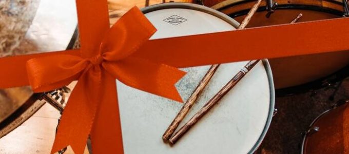 Trouver un cadeau original pour un batteur
